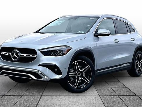 New 2026 Mercedes-Benz GLA 250 4MATIC image 2