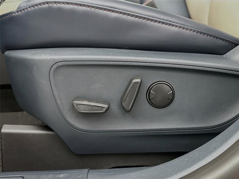 New 2026 Ford Maverick Lariat image 22