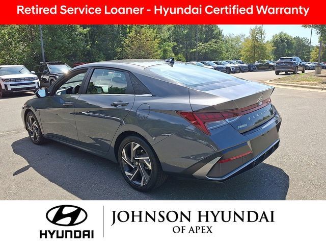 Used 2025 Hyundai Elantra Limited w/ Cargo Package FWD image 23