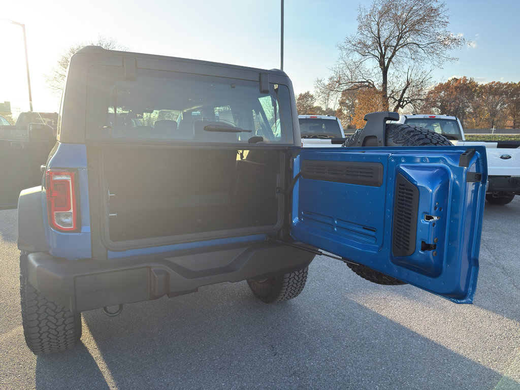 Used 2025 Ford Bronco 4-Door w/ Sasquatch Package AWD/4WD image 17