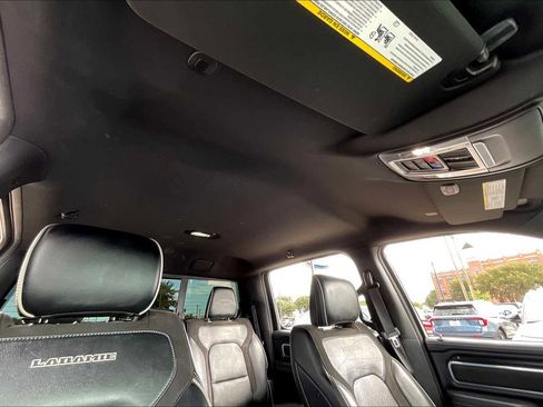Used 2022 RAM 1500 Laramie image 12