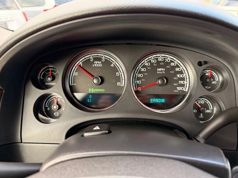 Used 2008 GMC Yukon 4WD Hybrid image 5