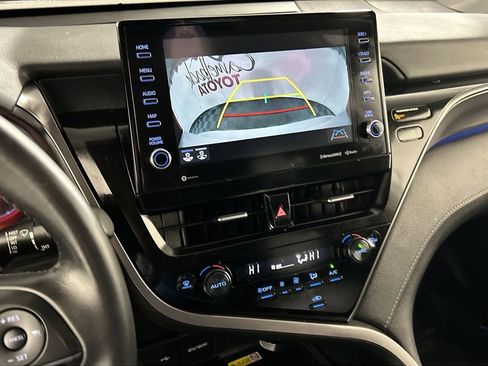 Used 2024 Toyota Camry XSE image 17