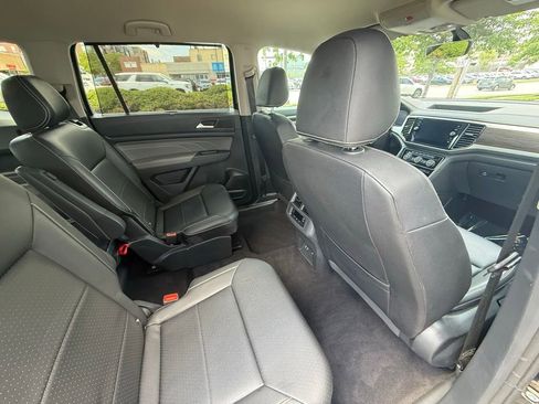 Used 2023 Volkswagen Atlas SE AWD/4WD image 39