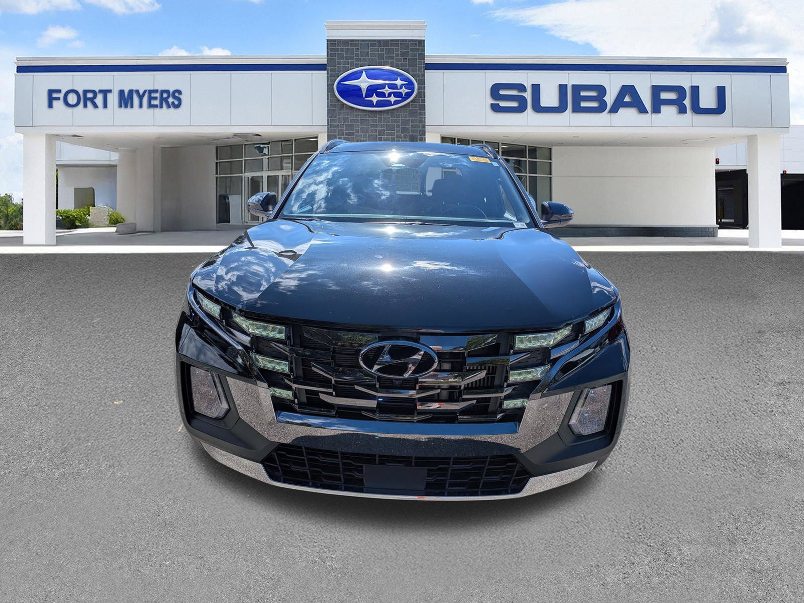 Used 2024 Hyundai Santa Cruz Limited AWD/4WD image 9