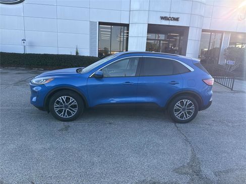 Certified 2020 Ford Escape SEL image 2