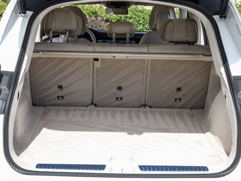 Certified 2023 Mercedes-Benz EQS 580 4MATIC SUV image 27