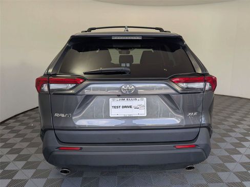 Used 2024 Toyota RAV4 XLE Premium FWD image 7