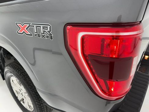 Used 2023 Ford F150 XLT w/ XTR Package image 38
