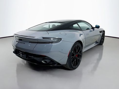 Used 2025 Aston Martin DB12 Coupe RWD image 7