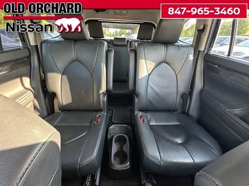 Used 2020 Toyota Highlander Limited AWD/4WD image 10