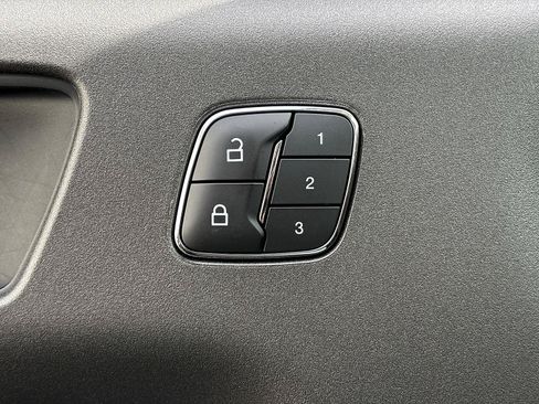 Used 2025 Ford Bronco Sport Outer Banks AWD/4WD image 17