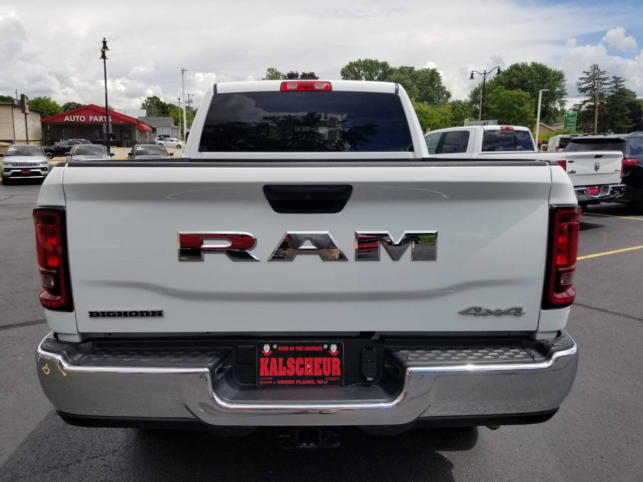 Certified 2025 RAM 2500 Big Horn AWD/4WD image 7