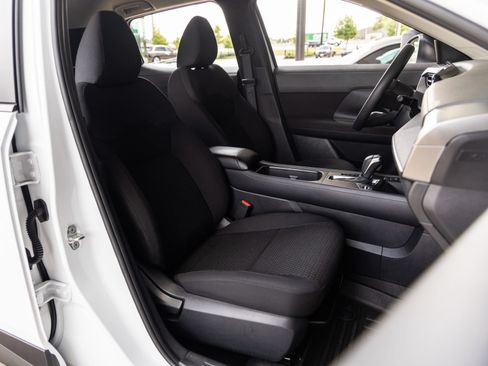 Used 2026 Nissan Kicks S FWD image 40