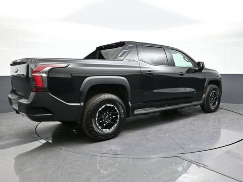 Used 2026 Chevrolet Silverado EV Trail Boss w/ Plus Package AWD/4WD image 5