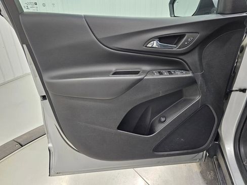 Used 2022 Chevrolet Equinox LT image 37