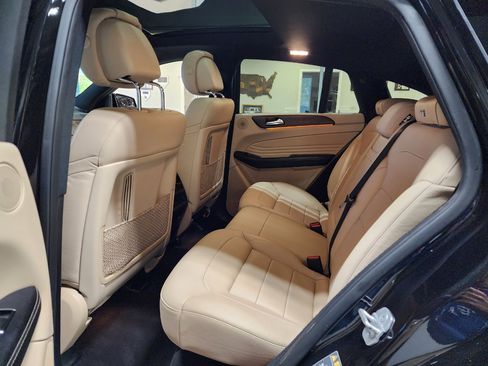 Used 2016 Mercedes-Benz GLE 450 4MATIC Coupe image 18