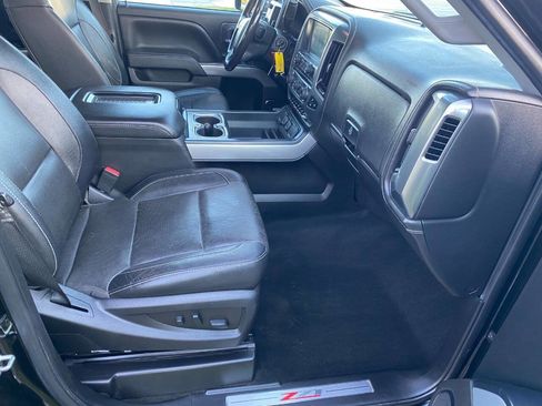 Used 2018 Chevrolet Silverado 2500 LTZ w/ Duramax Plus Package image 16
