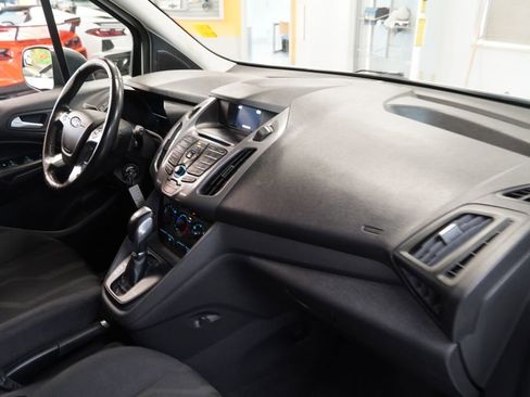 Used 2016 Ford Transit Connect XLT FWD image 27