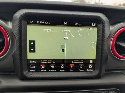 Used 2021 Jeep Wrangler Unlimited Sahara w/ Uconnect 4C Nav & Sound Group image 19