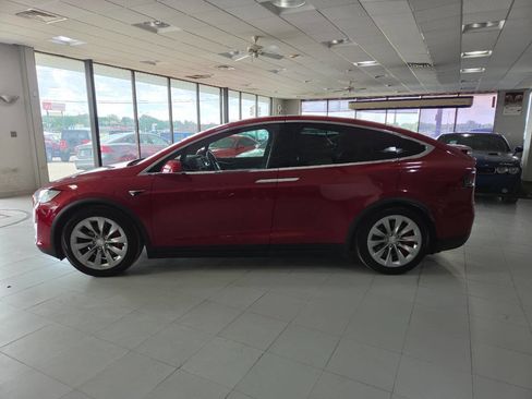 Used 2016 Tesla Model X 90D AWD/4WD image 4
