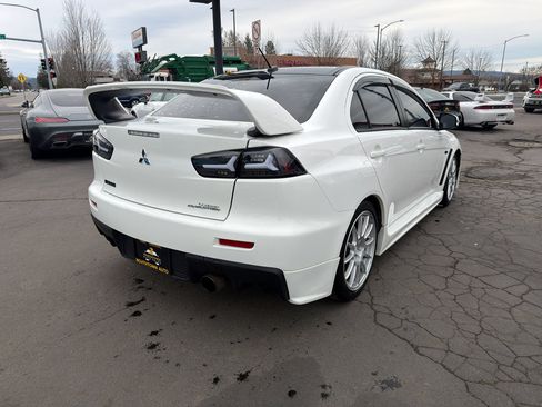 Used 2015 Mitsubishi Lancer Evolution GSR image 6