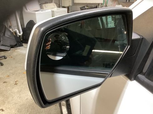 Used 2017 Chevrolet Silverado 1500 LT w/ All Star Edition image 17