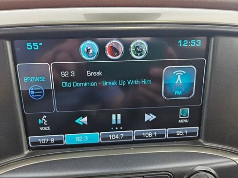 Used 2015 Chevrolet Silverado 2500 High Country w/ Duramax Plus Package image 19