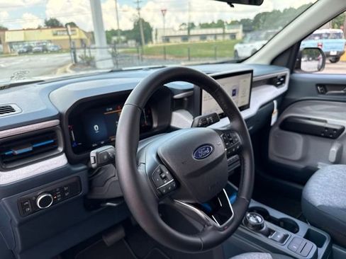 New 2026 Ford Maverick XLT w/ XLT Luxury Package FWD image 23
