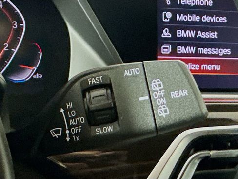 Used 2019 BMW X5 xDrive40i w/ Executive Package AWD/4WD image 13