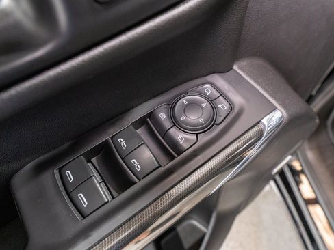 Used 2021 GMC Sierra 1500 AT4 w/ AT4 Value Package AWD/4WD image 16