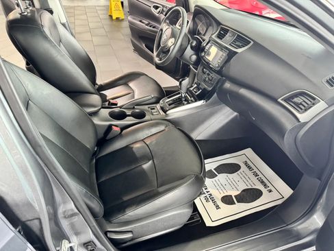 Used 2016 Nissan Sentra SL w/ SL Premium Package FWD image 12