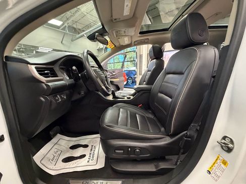 Used 2017 GMC Acadia Denali w/ Technology Package AWD/4WD image 65