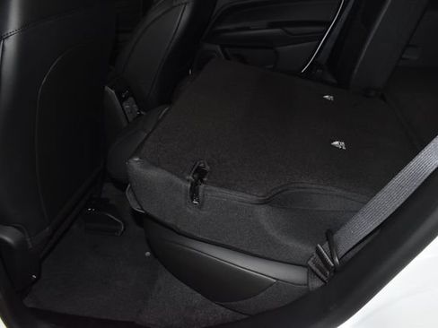 New 2026 Jeep Compass Latitude w/ Sun and Sound Group AWD/4WD image 28