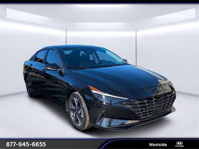 Used 2023 Hyundai Elantra Limited