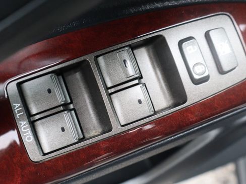 Used 2014 Lexus LX 570 4WD image 30