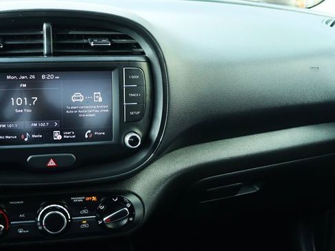 Used 2024 Kia Soul LX w/ Option Group 015 image 43