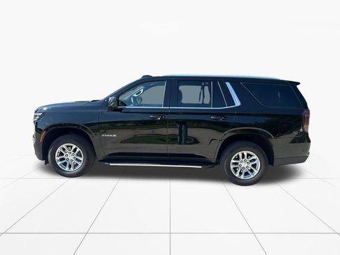 Used 2025 Chevrolet Tahoe LT AWD/4WD image 4