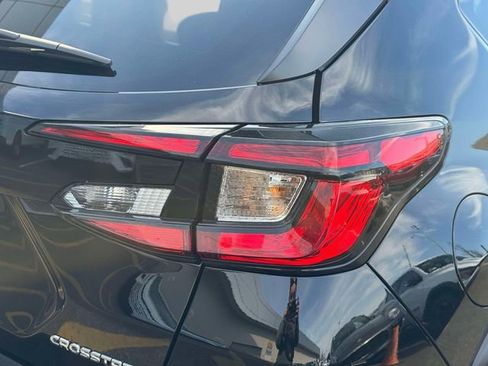 Used 2025 Subaru Crosstrek 2.5i Limited w/ Crosstrek Mirror Package image 14