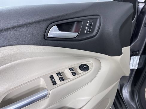 Used 2013 Ford C-MAX SE image 14