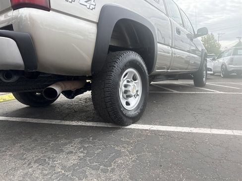 Used 2001 Chevrolet Silverado 2500 4x4 Crew Cab image 5