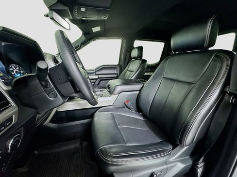 Used 2020 Ford F150 Lariat w/ Equipment Group 502A Luxury AWD/4WD image 10