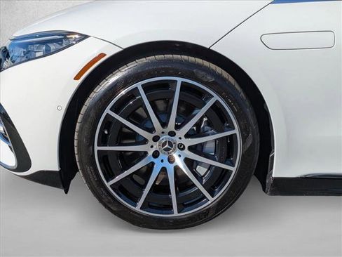 Certified 2023 Mercedes-Benz EQS 580 4MATIC Sedan image 26