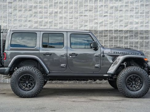 Used 2021 Jeep Wrangler Unlimited Rubicon w/ Trailer Tow Package AWD/4WD image 4