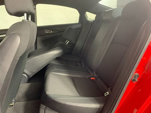 Used 2019 Honda Civic Sport image 32