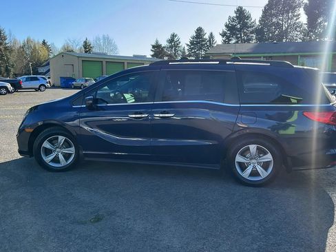 Used 2018 Honda Odyssey EX-L image 6