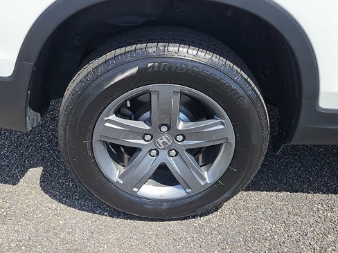 Certified 2023 Honda Ridgeline RTL image 9