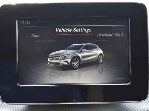 Used 2017 Mercedes-Benz GLA 250 4MATIC image 28