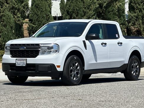 Used 2024 Ford Maverick XLT w/ Equipment Group 300A Standard AWD/4WD image 8
