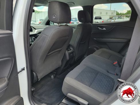 Used 2020 Chevrolet Blazer LT FWD image 14